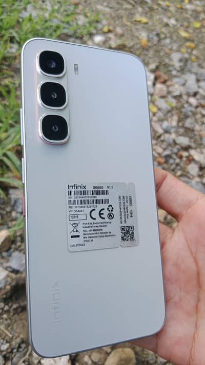 Infinix Hot 60 Pro
