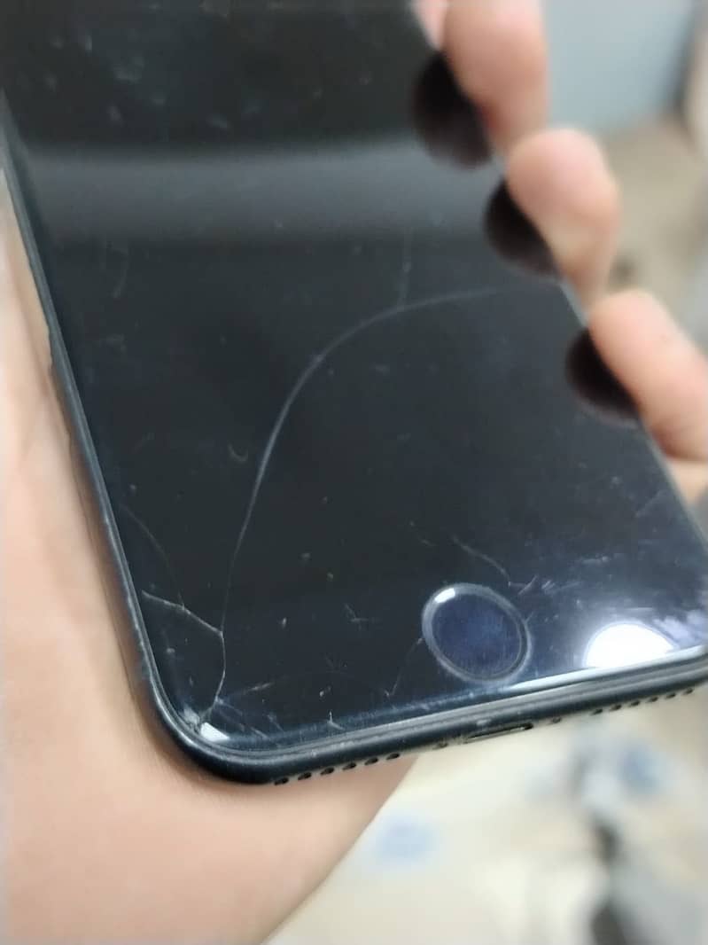 Apple iPhone SE3 1