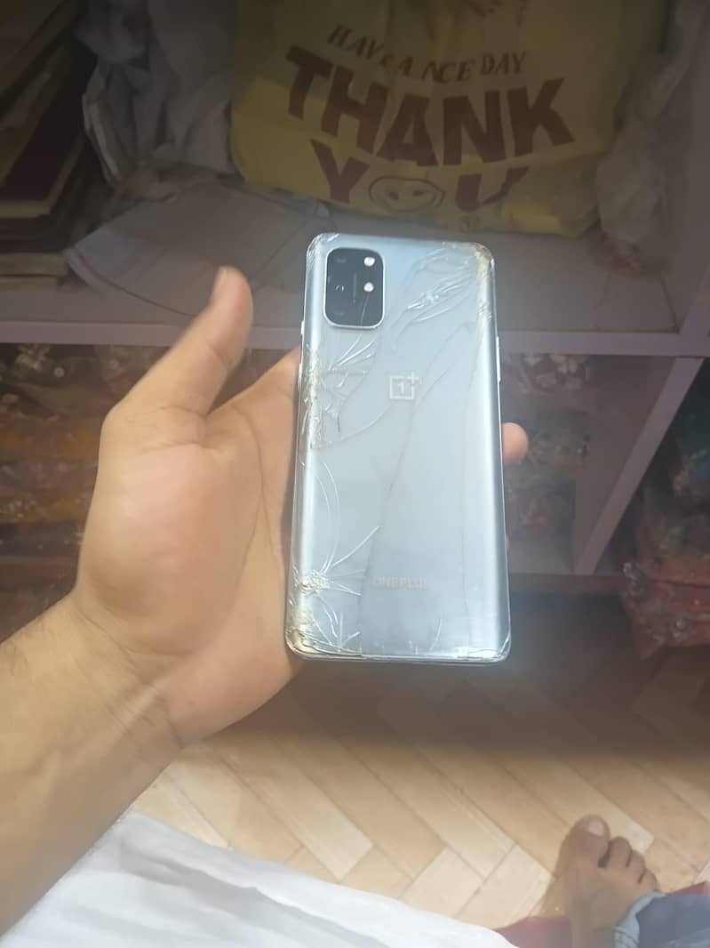 one plus 8t 3