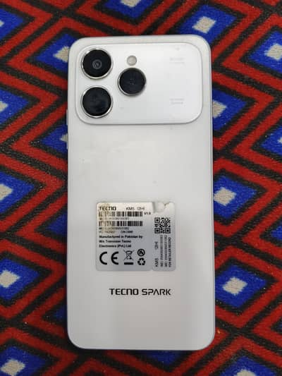 Tecno  Spark 40