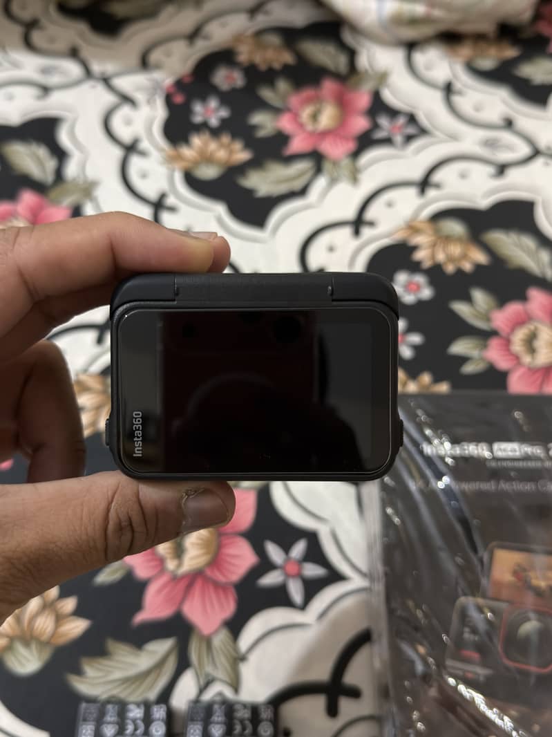 Insta 360 Ace Pro 2 5