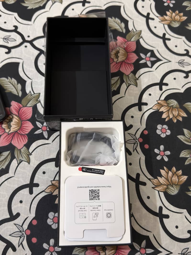 Insta 360 Ace Pro 2 13