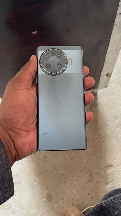 Tecno Spark 20 Pro Plus