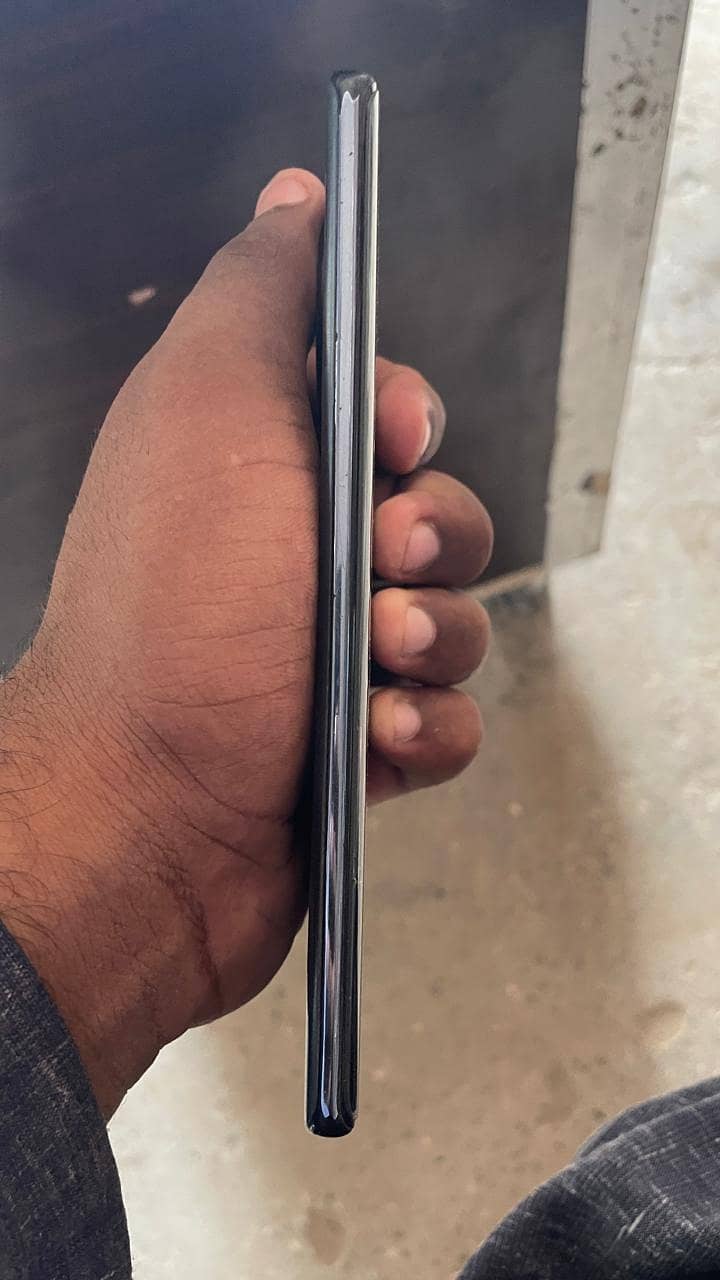 Tecno Spark 20 Pro Plus 3