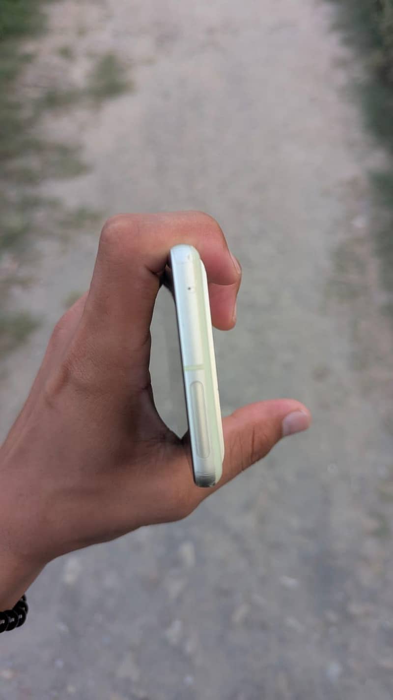 Google Pixel 7 3