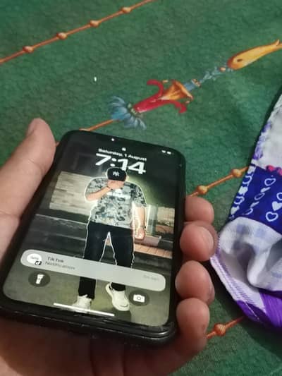 Apple iPhone XR