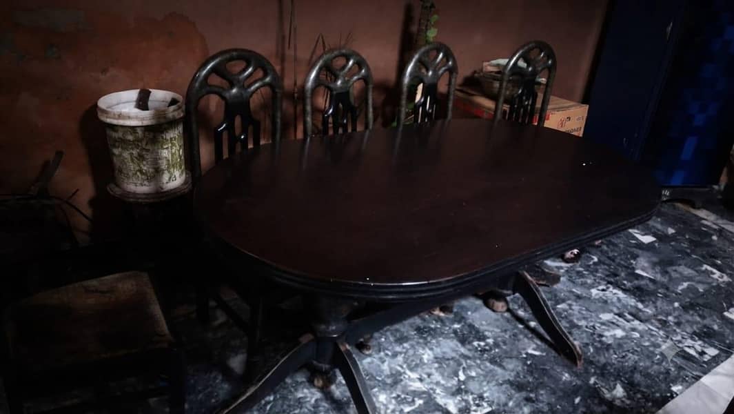 dining table 0