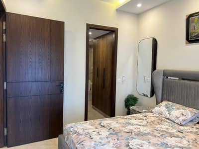 Par day apartment available for rent shot stay weekend luxury apartments bahria town Lahore