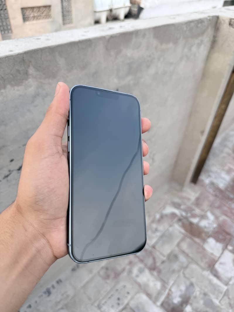 iPhone 14 plus 0