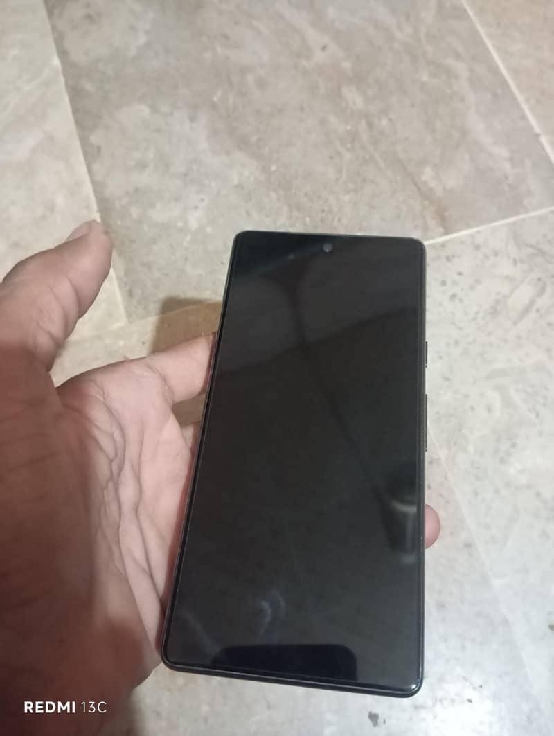 Google Pixel 7a 2