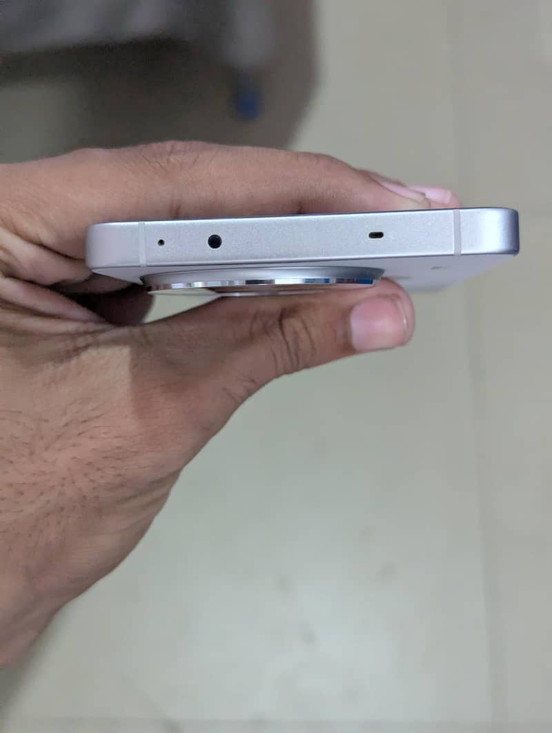 One Plus Ace 5 6