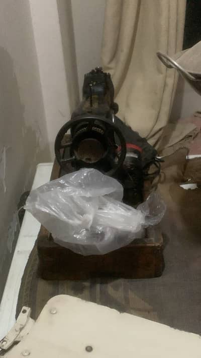 Urgent sale swing machine in good condition