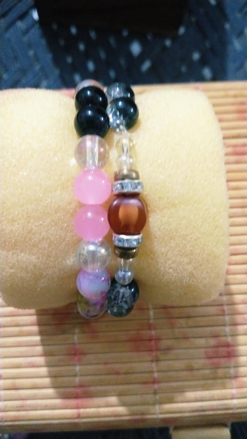 Bracelets 7
