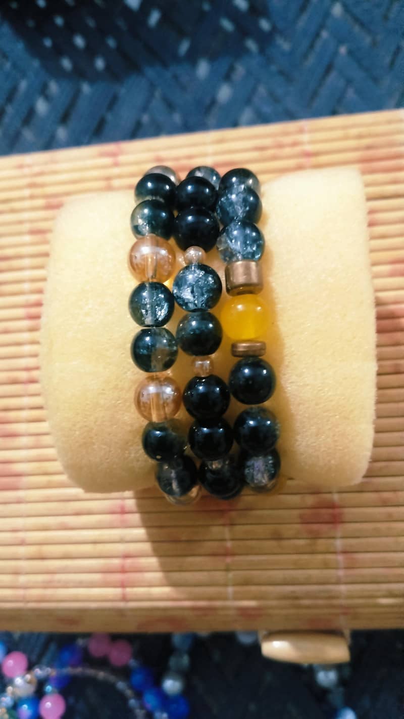 Bracelets 12
