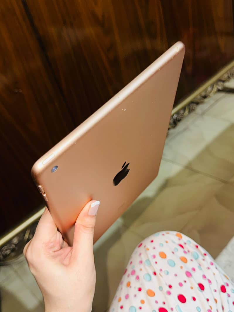 ipad 6th generation 9