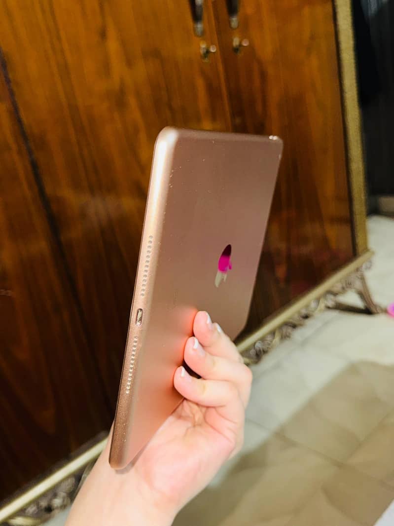 ipad 6th generation 13