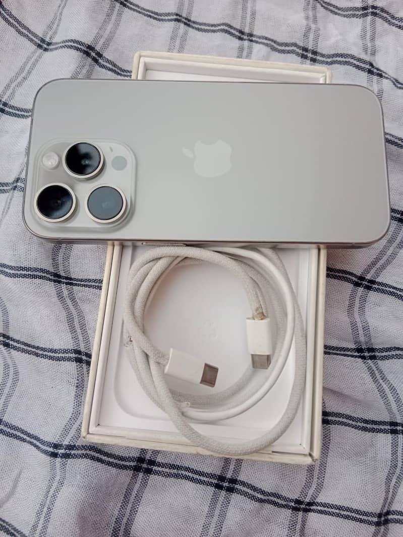 Apple iPhone 15 Pro 7
