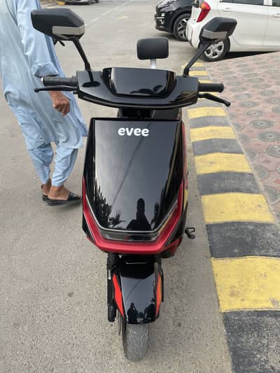 Lithium battery evee Genz electric scooter