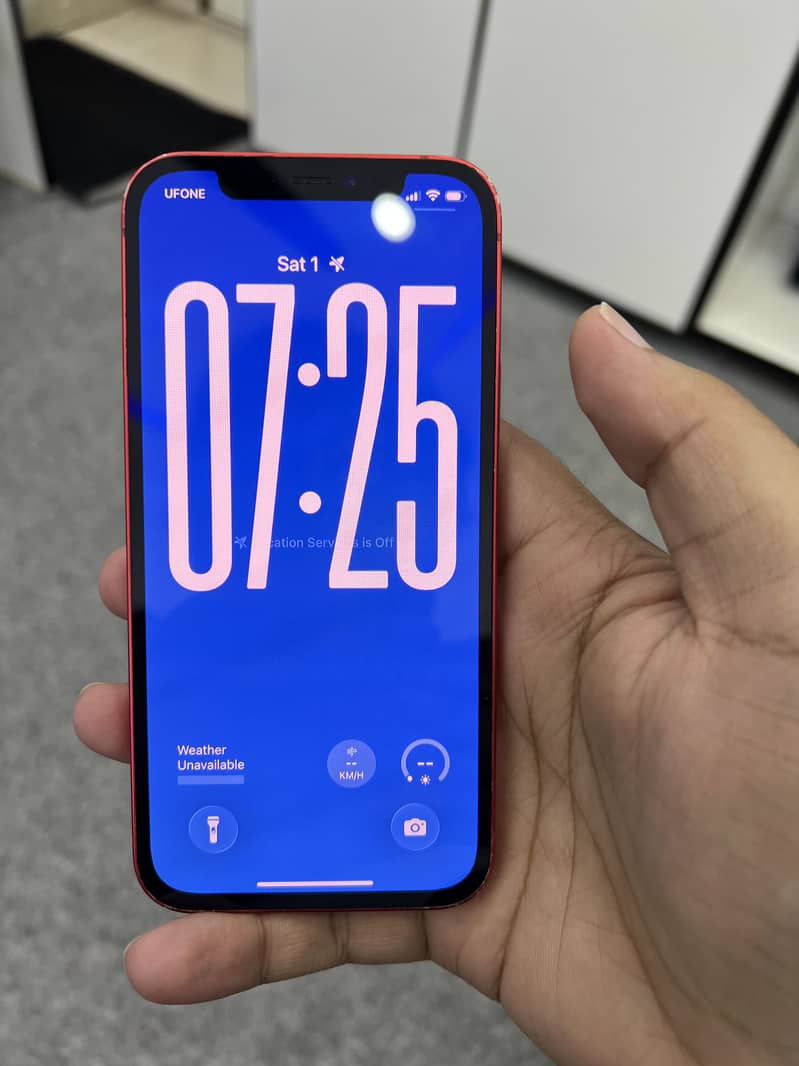 Apple iPhone 12 1