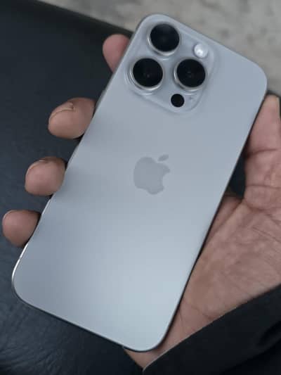 Apple iPhone 15 Pro