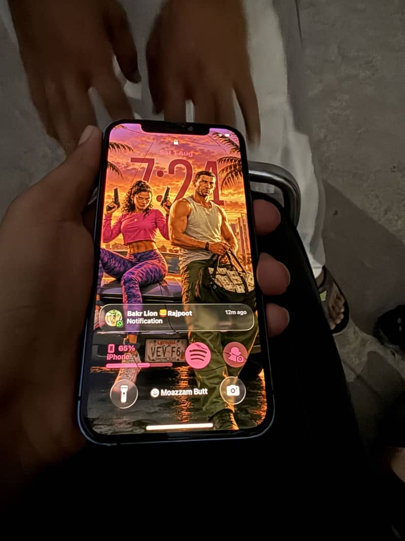 Apple iPhone 12 3