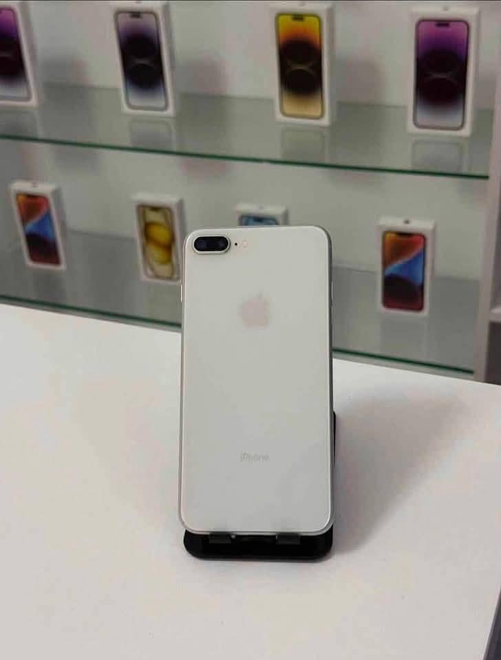 Apple iPhone 7 Plus 0