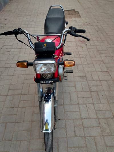 Honda CD 70 model 2020 good condition for sale
