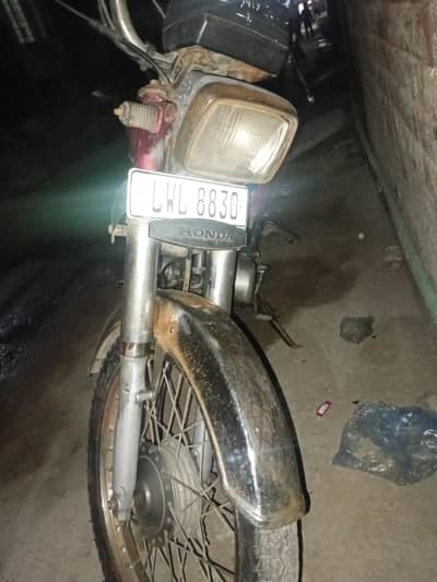 CD 70 2006 MODEL