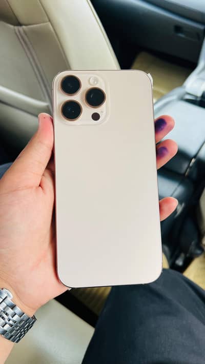 Apple iPhone 16 Pro Max