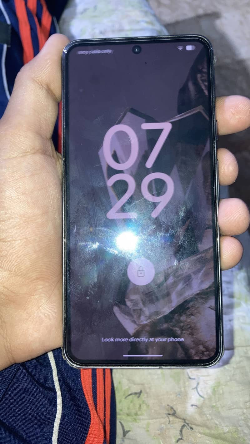 Google Pixel 8 1