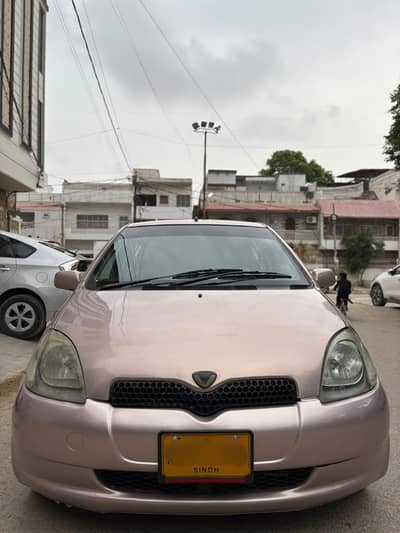 TOYOTA VITZ 1.0 2000