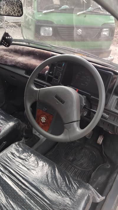 Suzuki Mehran VX 2012