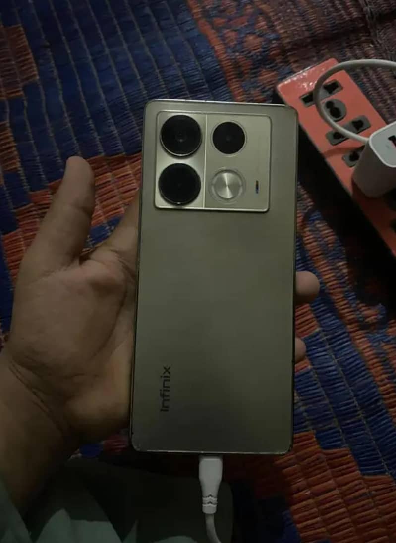 Infinix Note 40 3