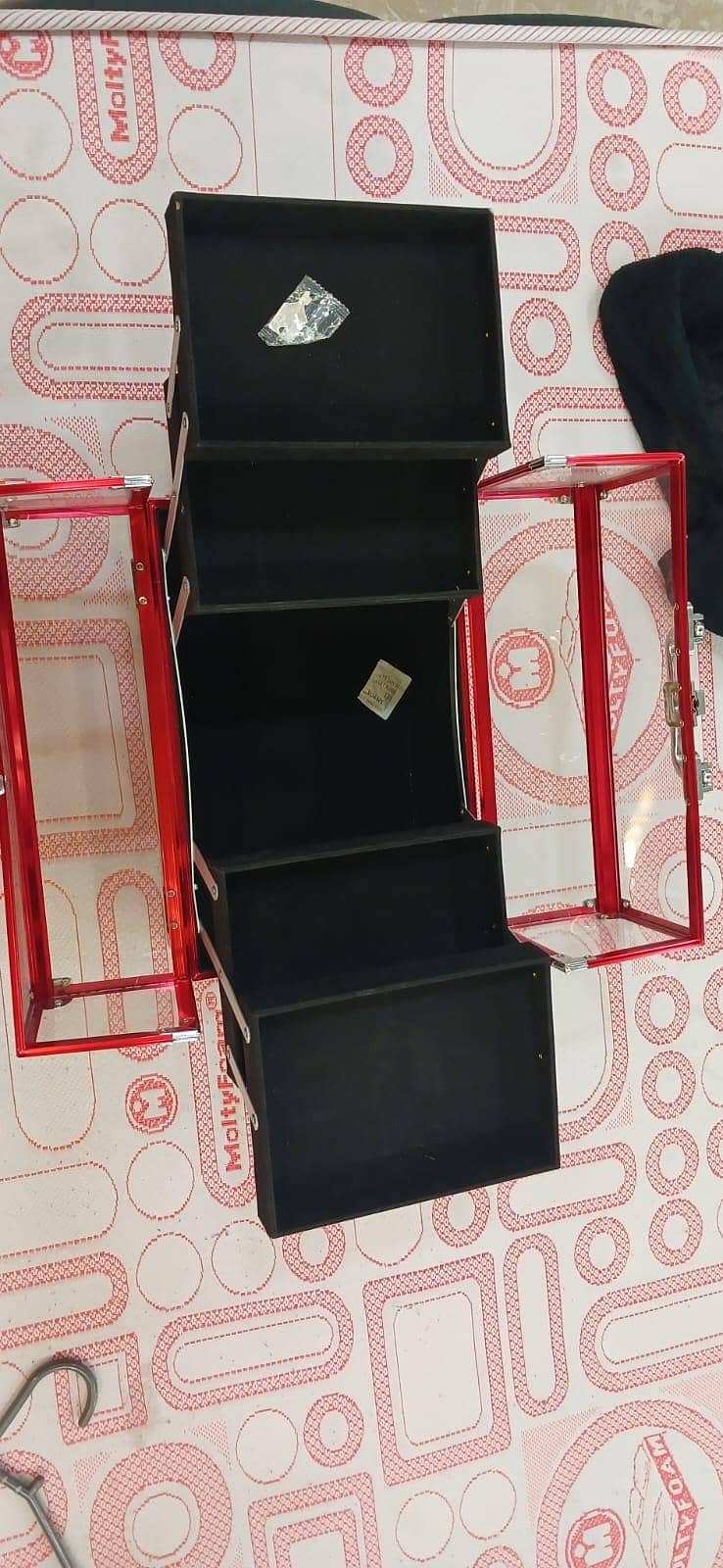 Makeup organizer box 0