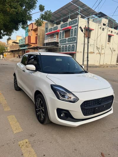 Suzuki Swift glx cvt 2025
