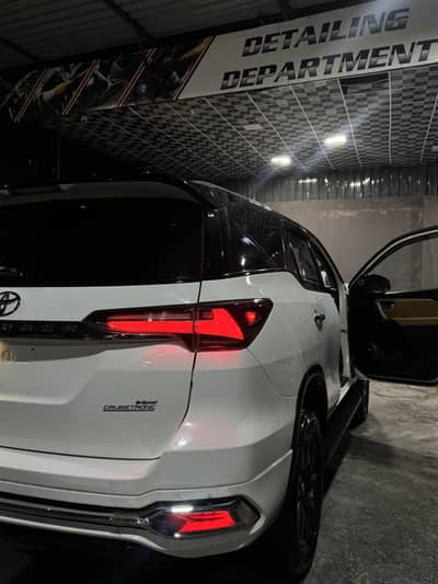 Toyota Fortuner V 2017