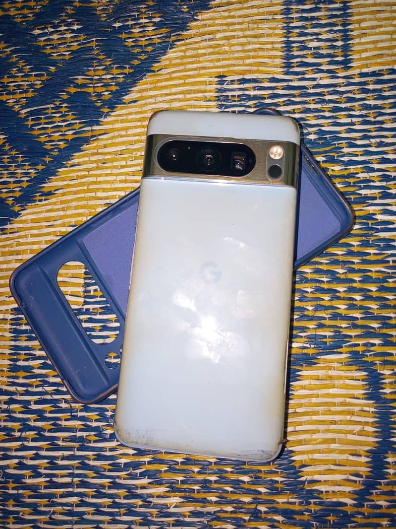 Google Pixel 8 Pro 8