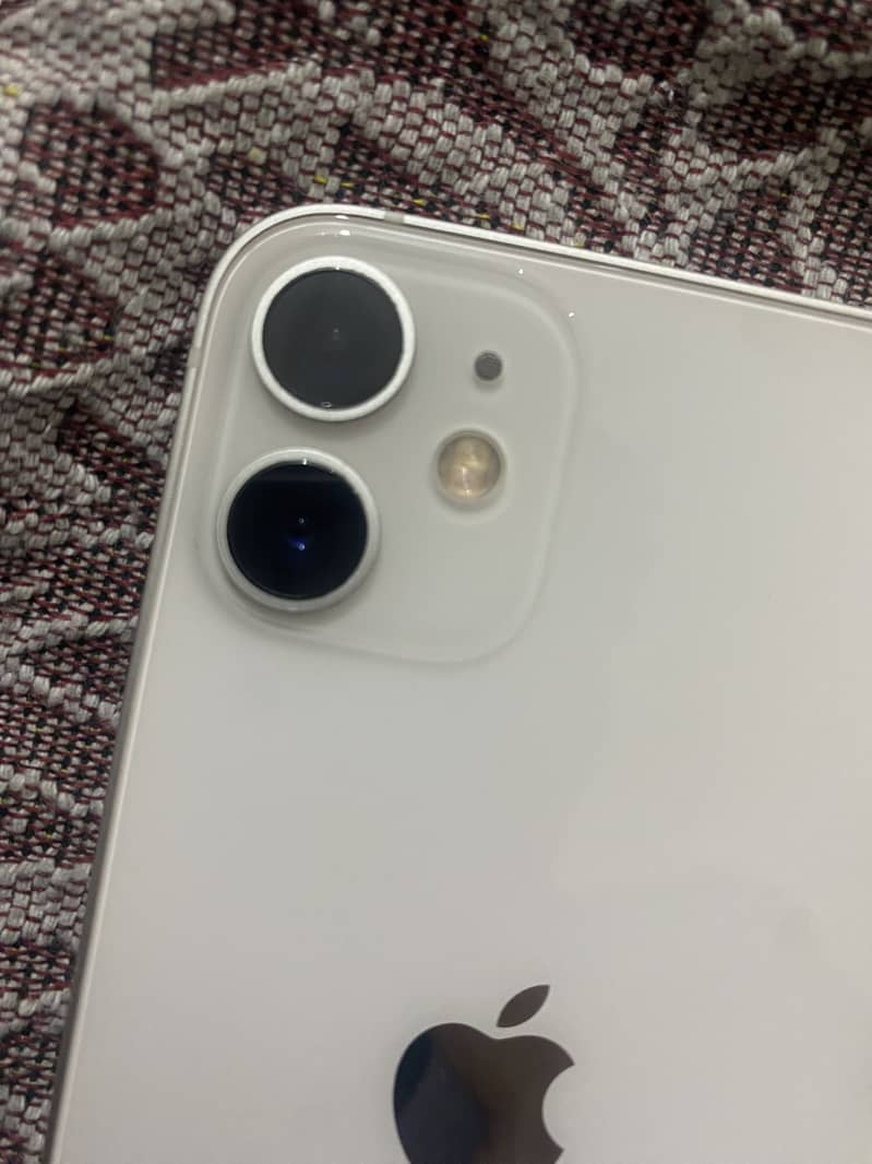 Apple iPhone 12 mini 2