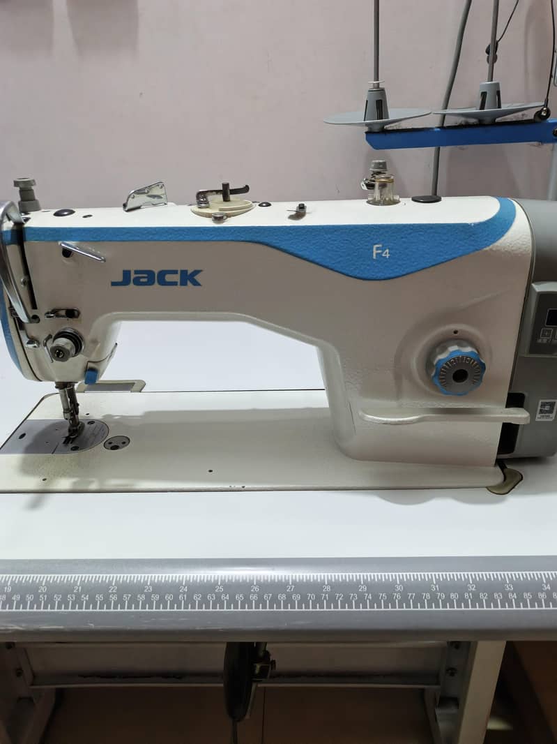 Sewing machine Jack4 0