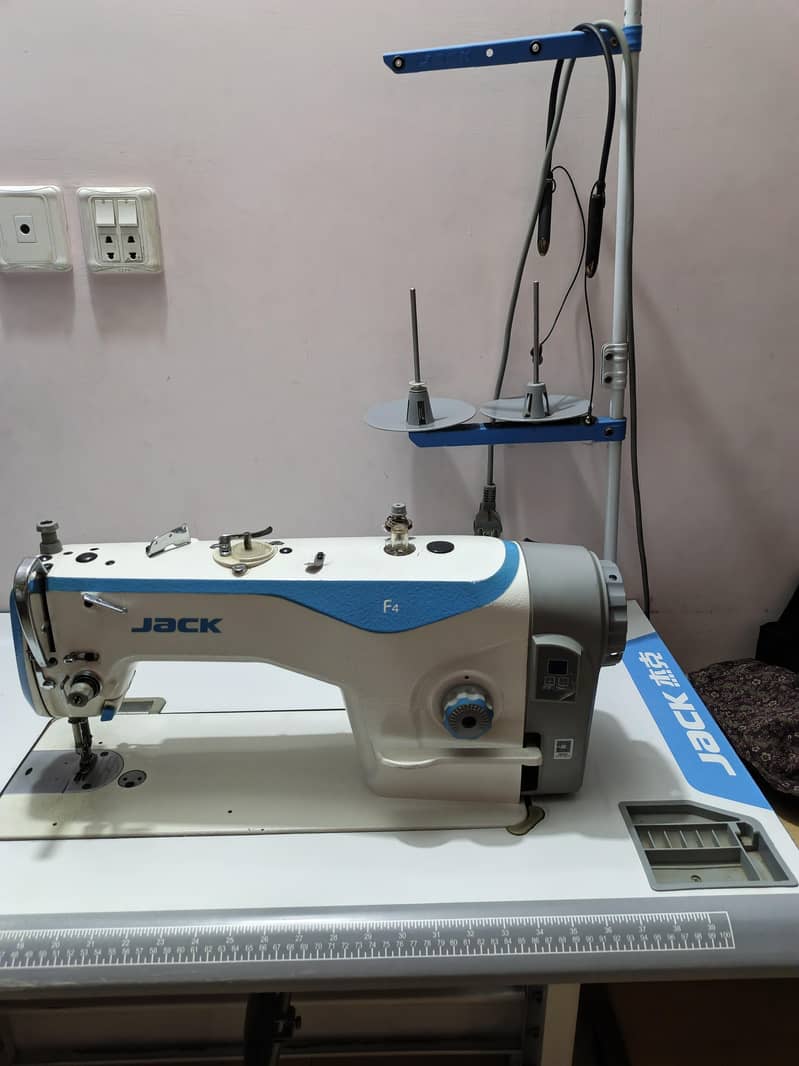 Sewing machine Jack4 2