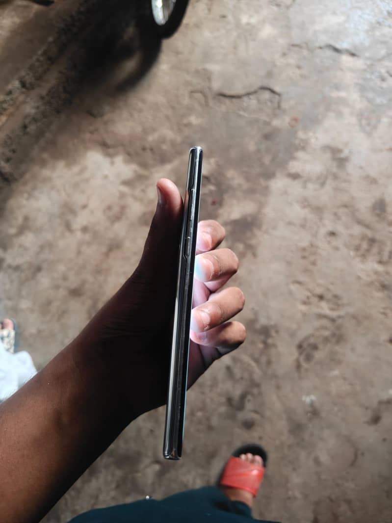 Samsung Mobile Note 10 Plus 4