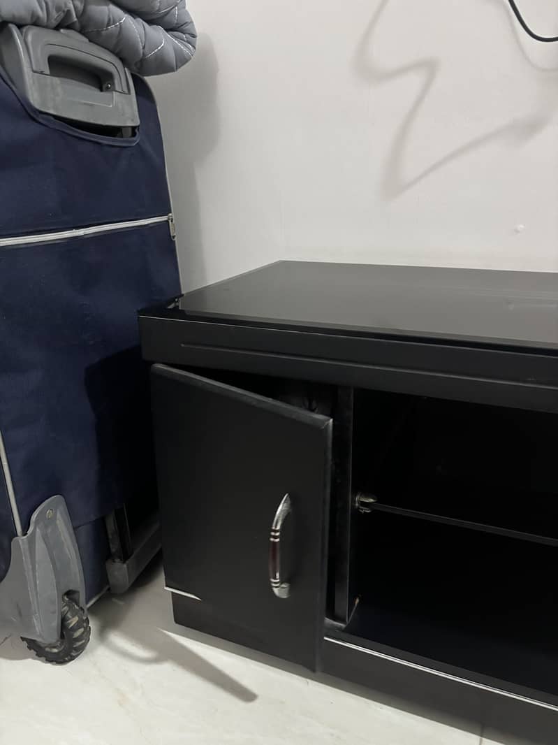TV Trolley 0