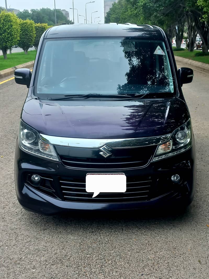 Suzuki Solio 2014 4