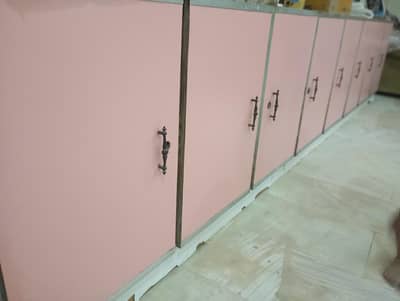 wooden cabinet 10/9
