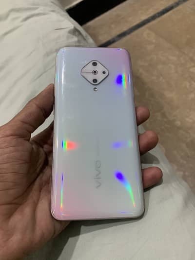 VIVO y51