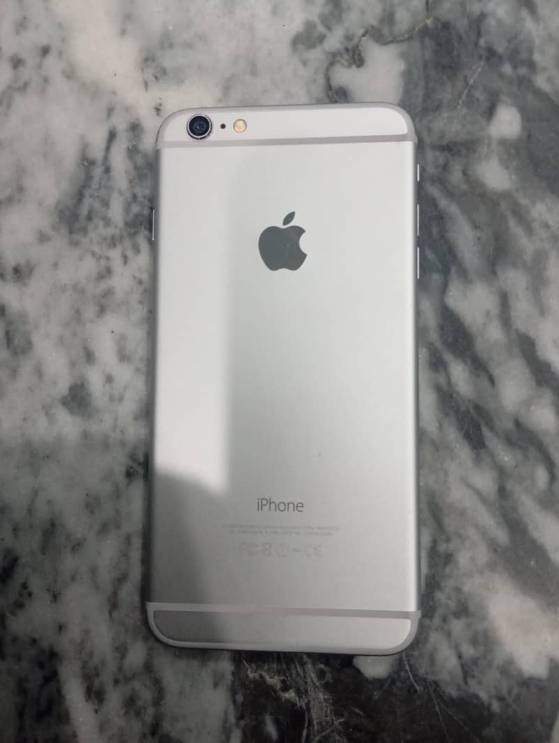 Apple iPhone 6S Plus 1