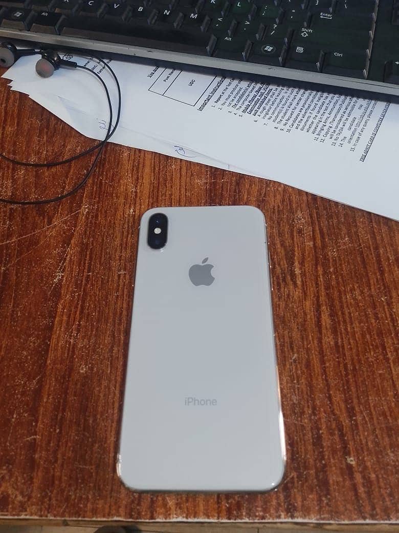 Apple iPhone X 2