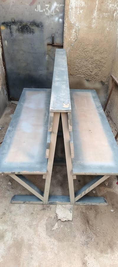 Table Chair Waiting Table