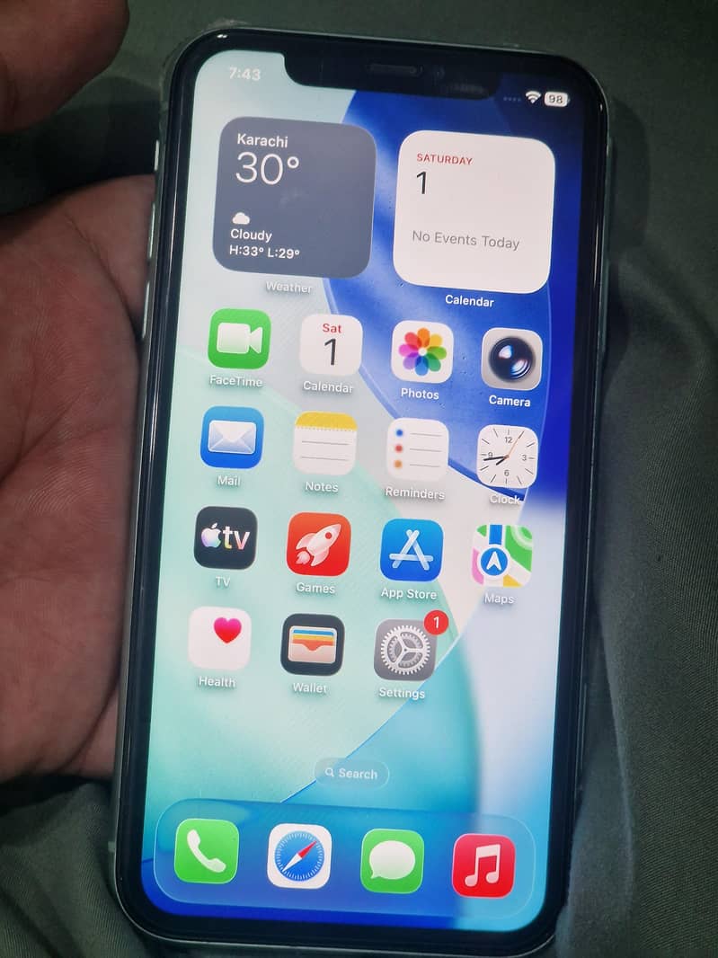 Apple iPhone 11 0