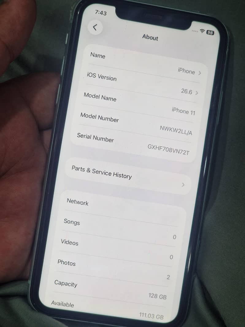 Apple iPhone 11 3